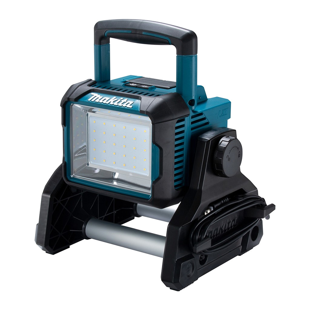 Makita DEADML811 - AKUMULÁTOROVÁ LED LAMPA